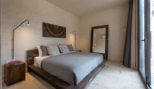 Apartamento superior, piscina privada, vistas al patio