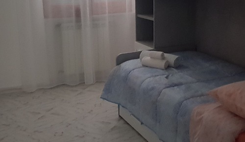 Habitación, 3 habitaciones, balcón