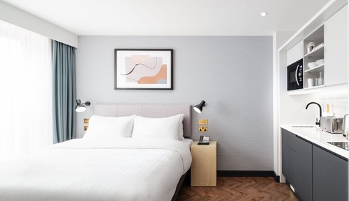 Suite estudio, 1 cama de matrimonio grande, cocina
