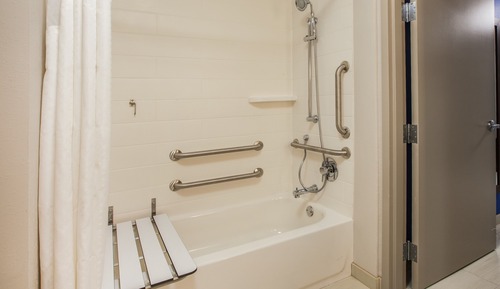 Habitación estándar, 2 camas de matrimonio (Communications, Mobility, Access Tub)