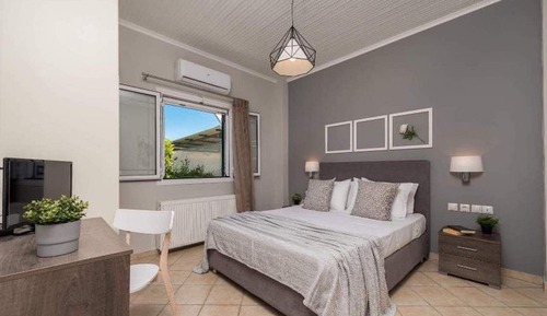Villa Deluxe
