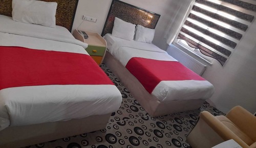 Basic Triple Room