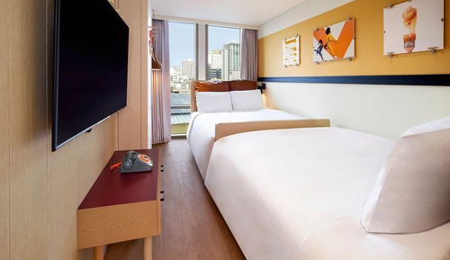 Habitación, 2 camas de matrimonio, no fumadores, vistas a la ciudad