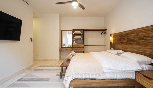 Villa de lujo, 2 habitaciones, patio, vistas al jardín (#401)