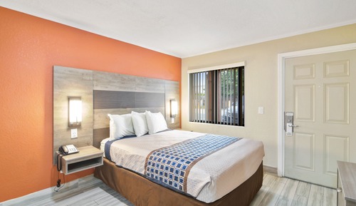 Habitación Elite, 1 cama de matrimonio, frigorífico y microondas, frente al mar