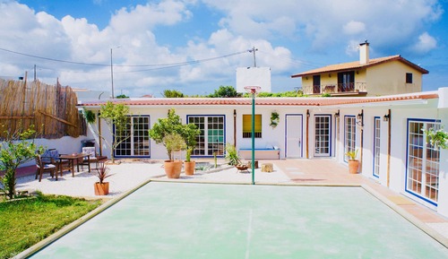 Apartamento familiar, 2 habitaciones, vistas al jardín, planta baja