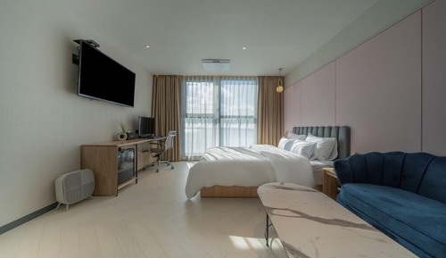 Habitación Deluxe doble (Randomly assigned)
