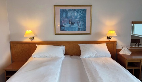 Habitación estándar doble, balcón