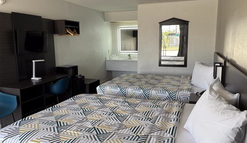 Habitación Deluxe, 2 camas de matrimonio, accesible para personas con discapacidad, no fumadores