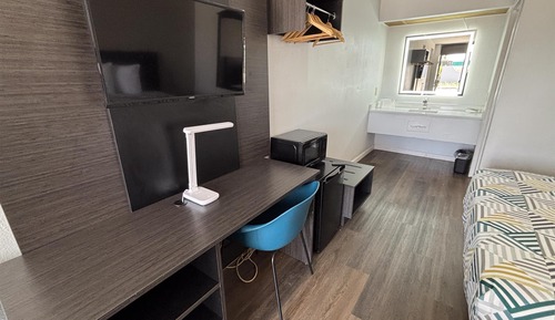 Habitación Deluxe, 1 cama de matrimonio, no fumadores, frigorífico y microondas