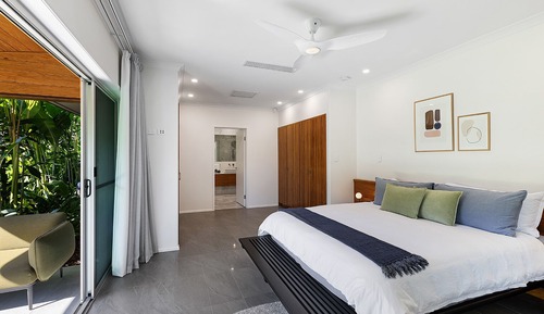 Habitación de lujo, 3 habitaciones, piscina privada, en la zona del jardín (Celeste)
