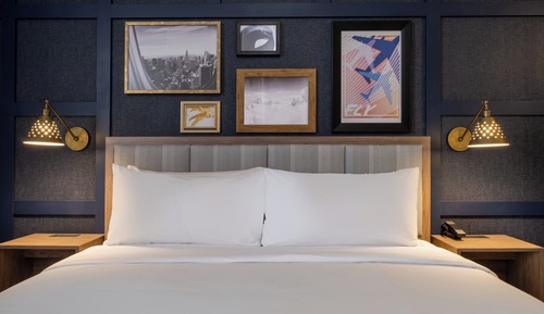 Habitación estándar, 1 cama de matrimonio grande, ducha con asiento (Mobility)