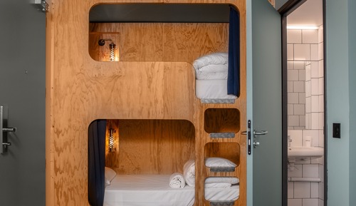 Habitación cuádruple Deluxe