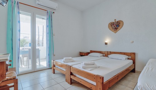 Habitación triple básica