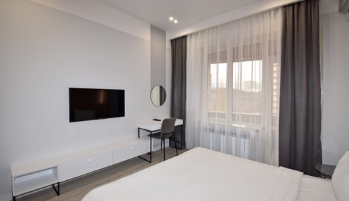 Estudio Confort, 2 camas individuales, balcón, vistas al parque