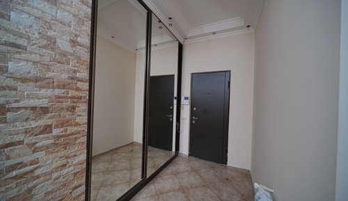 Apartamento familiar, 2 habitaciones, 2 baños, vistas a la ciudad