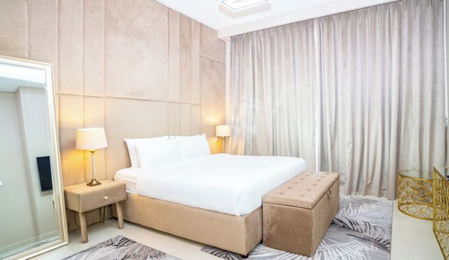 Apartamento estándar, bañera