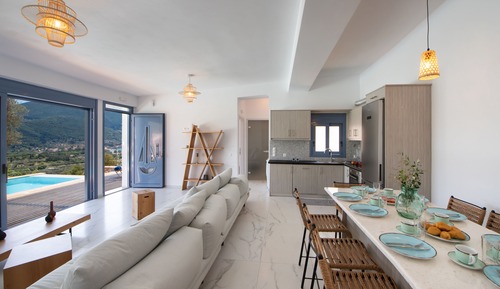 Villa Deluxe