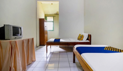 Habitación con 2 camas individuales