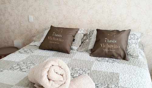 Bungalow Confort, 1 cama de matrimonio con sofá cama