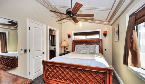 Villa Deluxe, 1 cama de matrimonio con sofá cama, balcón, vistas parciales al mar