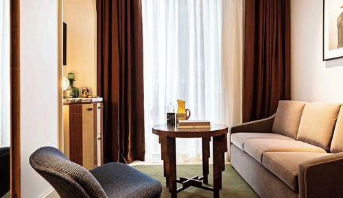 Suite, 1 cama de matrimonio grande, vistas a la ciudad