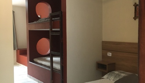 Habitación cuádruple estándar