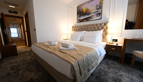 Habitación clásica con 1 cama doble o 2 individuales