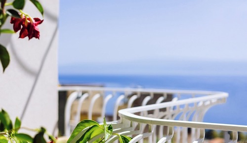 Habitación Deluxe doble, 1 cama de matrimonio grande, vistas al mar