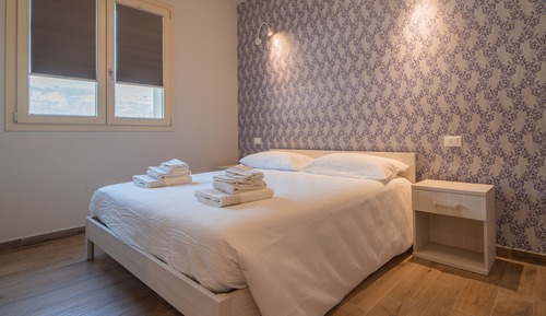 Habitación Confort con 1 cama doble o 2 individuales
