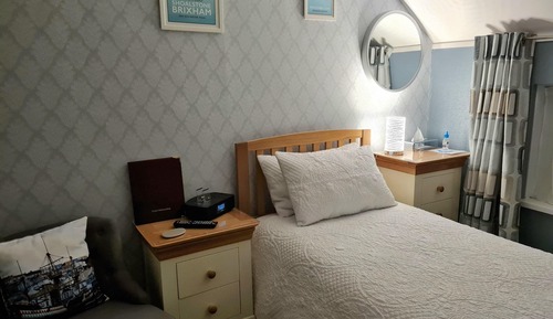 Habitación individual, baño privado