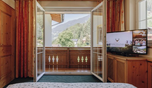 Suite superior, balcón, vistas a la montaña