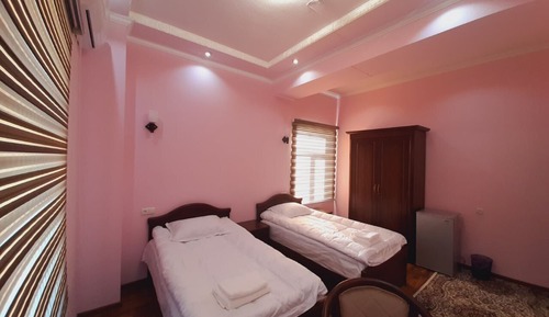Habitación superior con 2 camas individuales