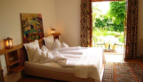 Habitación Confort doble, patio, en la zona del jardín
