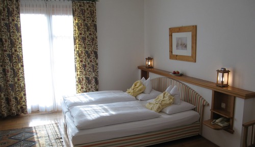 Habitación Confort doble, balcón, en la zona del jardín