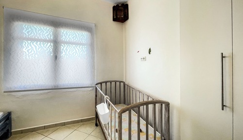 Apartamento, 4 habitaciones, balcón, vistas al mar