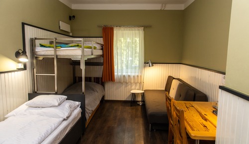 Habitación familiar, varias camas