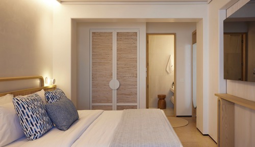 Superior Room Side or Front Sea View