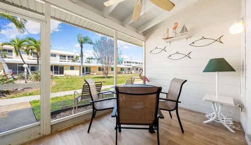 Apartamento, 1 cama de matrimonio grande con sofá cama (Condo - 56)