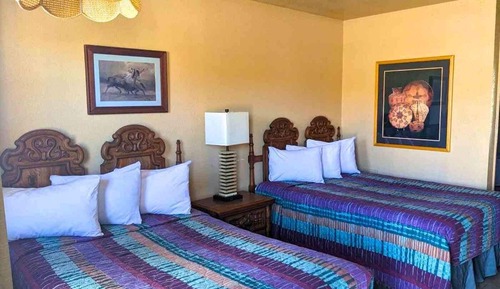 Habitación tradicional con 1 cama doble o 2 individuales