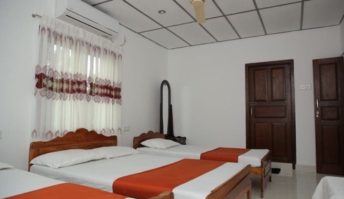Habitación familiar, varias camas