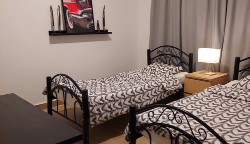 Habitación clásica con 2 camas individuales