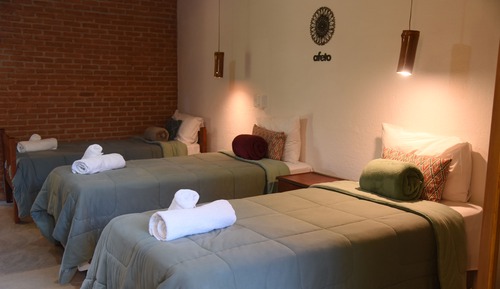 Habitación cuádruple Confort, 1 habitación, vistas al jardín