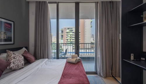 Estudio estándar (517577)