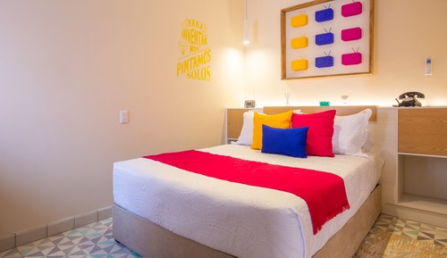 Double Suite Queen Size Bed