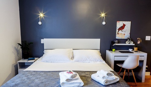 Cozy Suite at Sunset Square