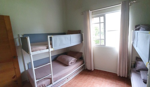 Casa Confort, 3 habitaciones, 2 baños, vistas al jardín
