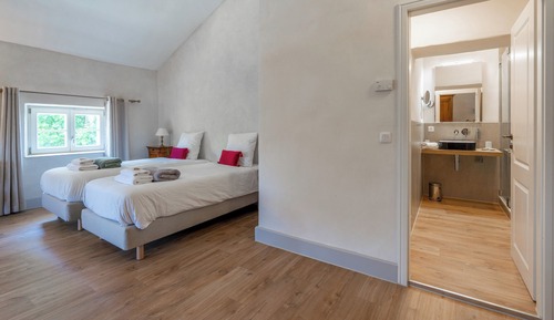 Comfort Room