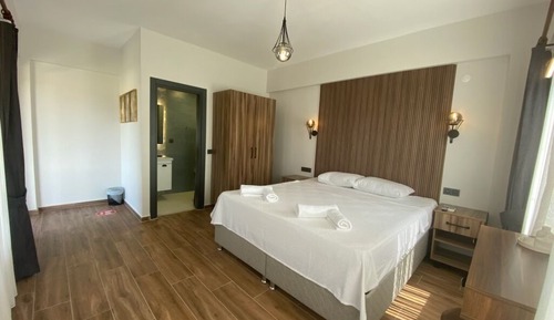 Habitación Deluxe doble, balcón, vistas al jardín