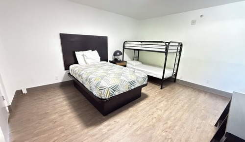 Family Studio Queen Bed with Bunk Bed